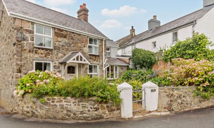 3 Bed in Llanengan 1