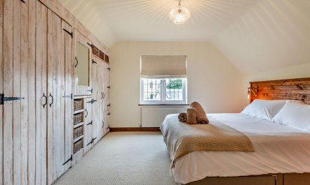 2 Bed in Bournemouth 8