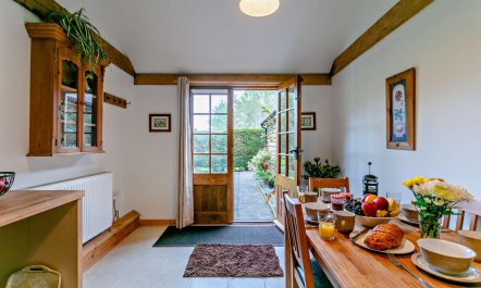 2 Bed in Fairy Cross 5