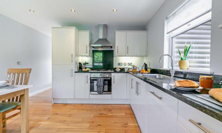 2 Bed in Winnards Perch 9