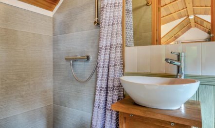 1 Bed in Kirkby Mallory 8