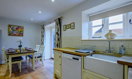 3 Bed in Lound 5