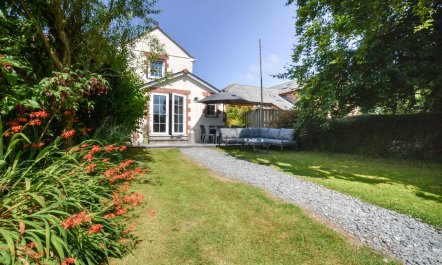 4 Bed in Chilsworthy