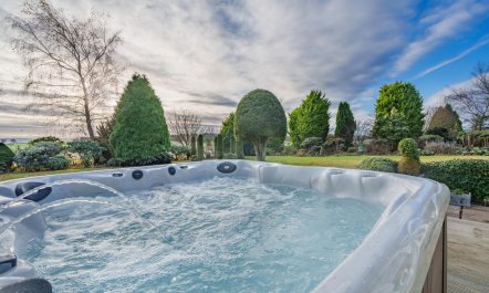 4 Bed in Invergowrie 2