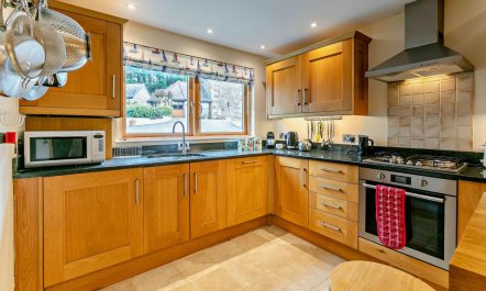 3 Bed in Goldenbank 7