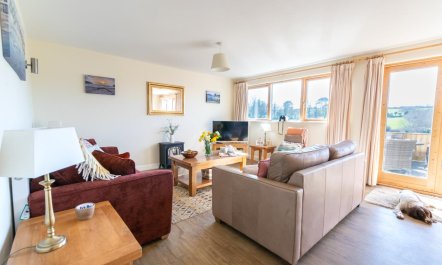 3 Bed in Goldenbank 3