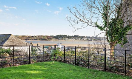 2 Bed in Padstow 5
