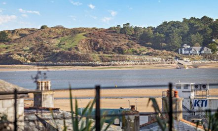 2 Bed in Padstow 3