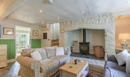 1 Bed in Beaminster 1