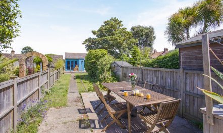 4 Bed in Reydon 9