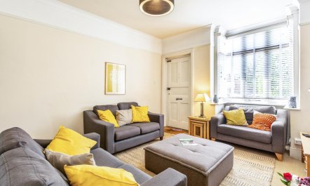 4 Bed in Reydon 7