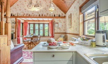 2 Bed in Devils Bridge 6