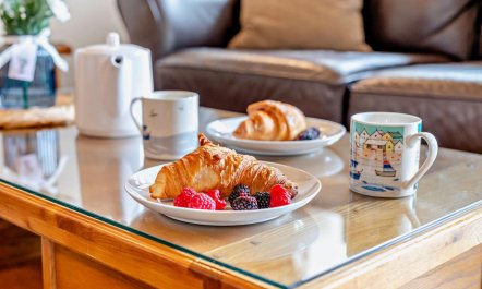 2 Bed in Ellastone 4