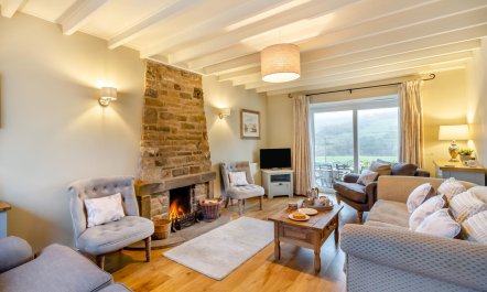 3 Bed in Horsehouse 5