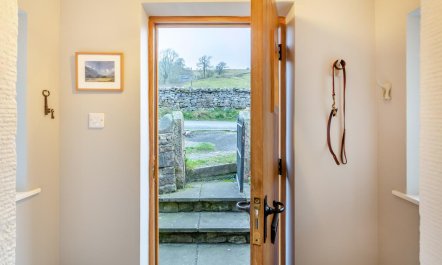 3 Bed in Horsehouse 7