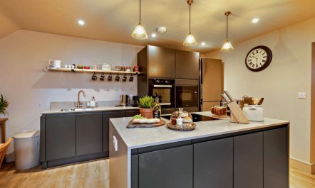 2 Bed in St. Breward 8