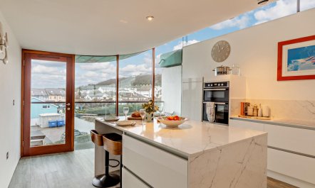 2 Bed in Westward Ho 6