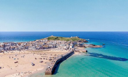 2 Bed in St. Ives 2
