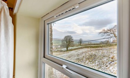 2 Bed in Burtersett 4