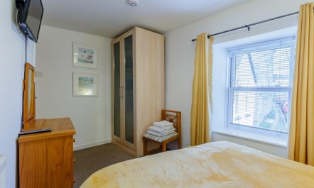 1 Bed in Penzance 4