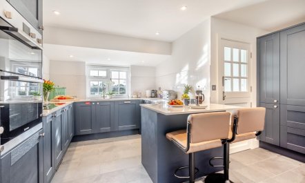 4 Bed in St. Merryn 5