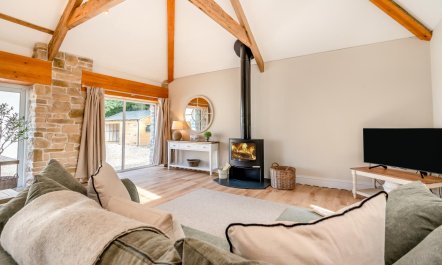 2 Bed in St. Gluvias 1