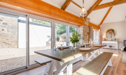 2 Bed in St. Gluvias 4