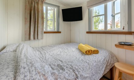 1 Bed in St. Dominick 4