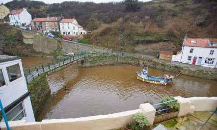 3 Bed in Staithes 2