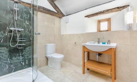 1 Bed in Newby Bridge 9