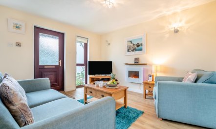 2 Bed in Padstow 5