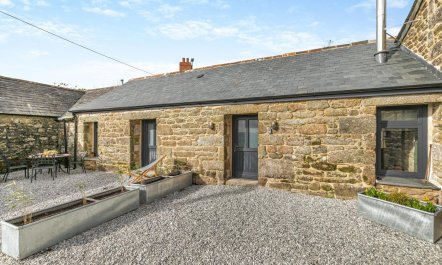 1 Bed in St. Breward 2