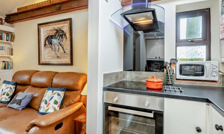 2 Bed in Burnham Market 7