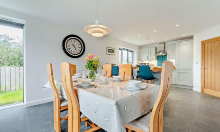 3 Bed in St. Merryn 2