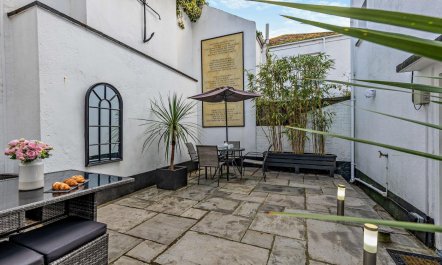 4 Bed in Teignmouth 9