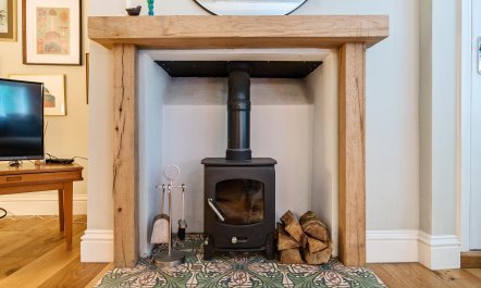 3 Bed in Netherbury 4