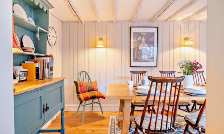 3 Bed in Netherbury 6