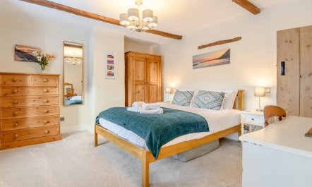 4 Bed in Sheringham 6