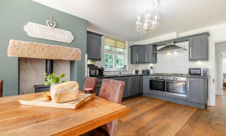 5 Bed in Belper 7