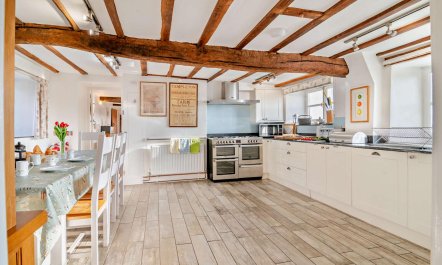 5 Bed in Templeton 7