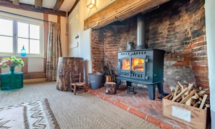 3 Bed in Monk Soham 7