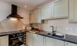2 Bed in Loveston 5