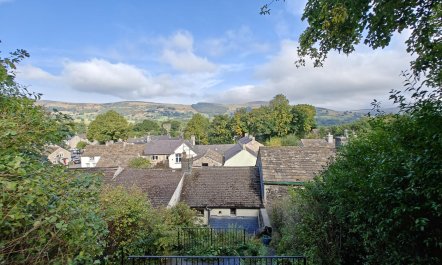 2 Bed in Castleton 1