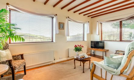 4 Bed in Ainthorpe 5