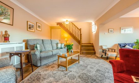 4 Bed in Ainthorpe 8