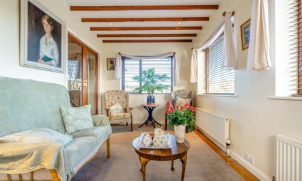 4 Bed in Ainthorpe 6