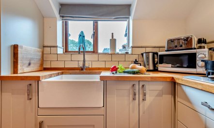 1 Bed in Blashford 5