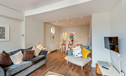 2 Bed in Whitstable 7