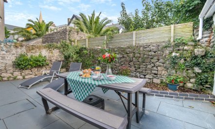 4 Bed in Tenby 6