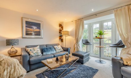 4 Bed in Combe Martin